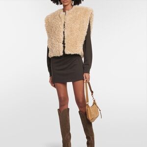 Isabel Marant Etoile Felix faux fur vest in cream. Shearling sheepskin sherpa